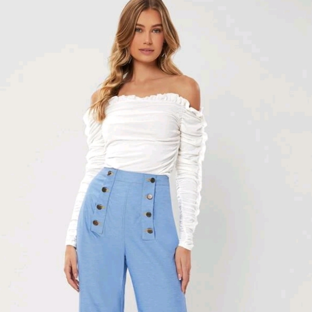 Ruffle sleeve top white with lace back